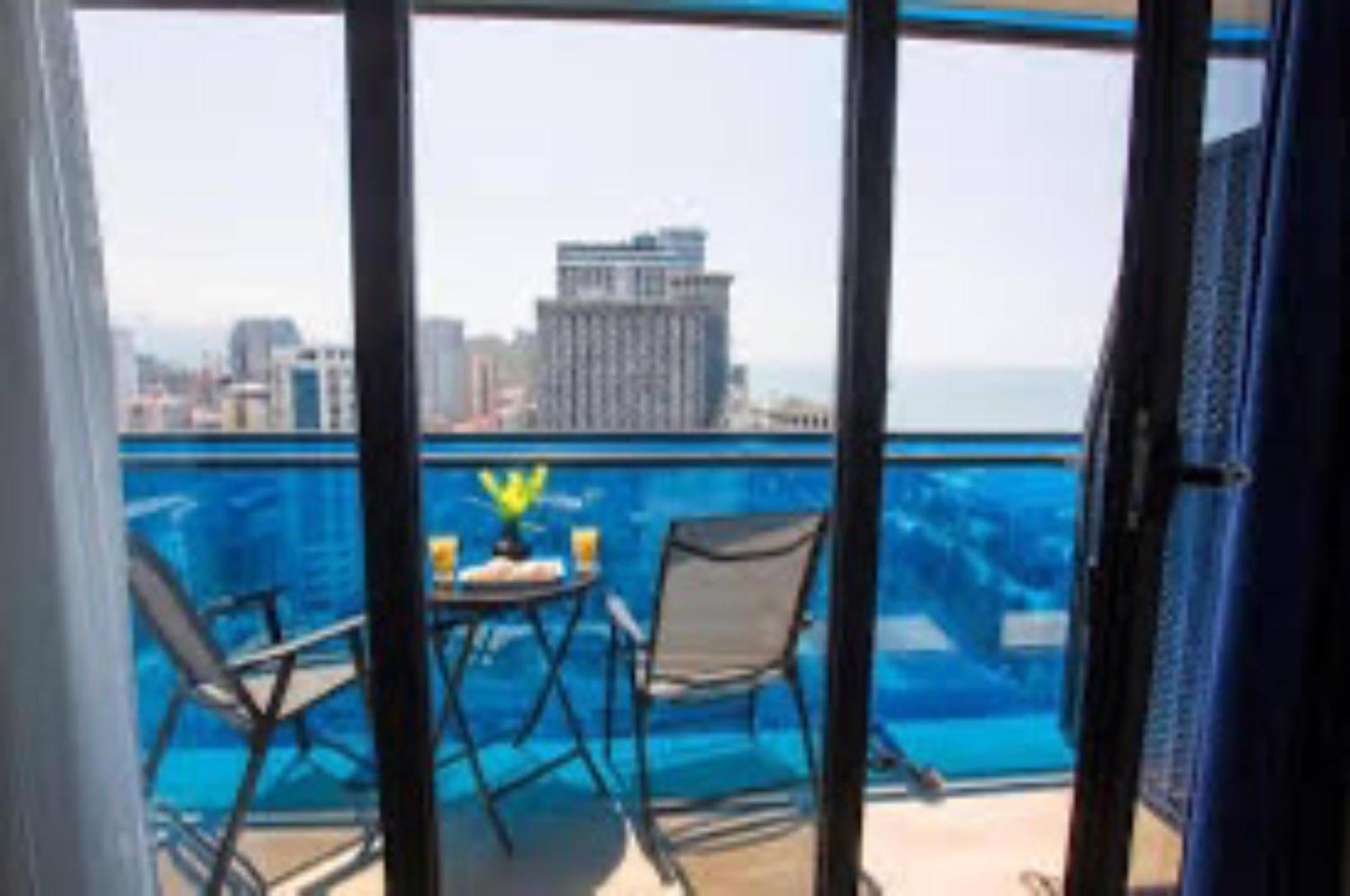 Апартаменти Orbi City Panorama Vip Батумі Екстер'єр фото
